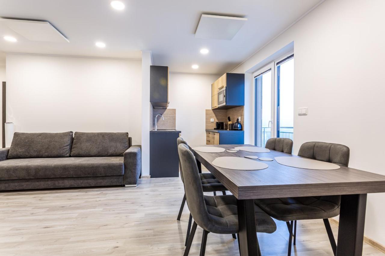 Apartmany Na Vyhledech Loučná pod Klínovcem Eksteriør billede